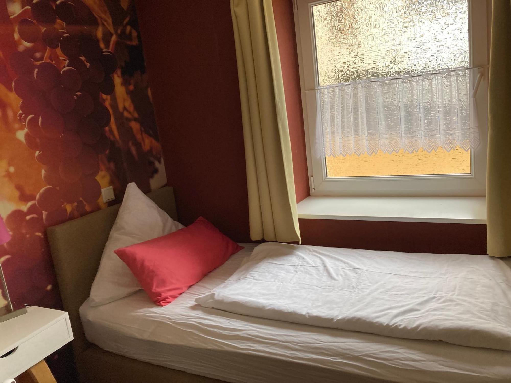 Hotel Haus Schwarzenberg à Ernst Extérieur photo