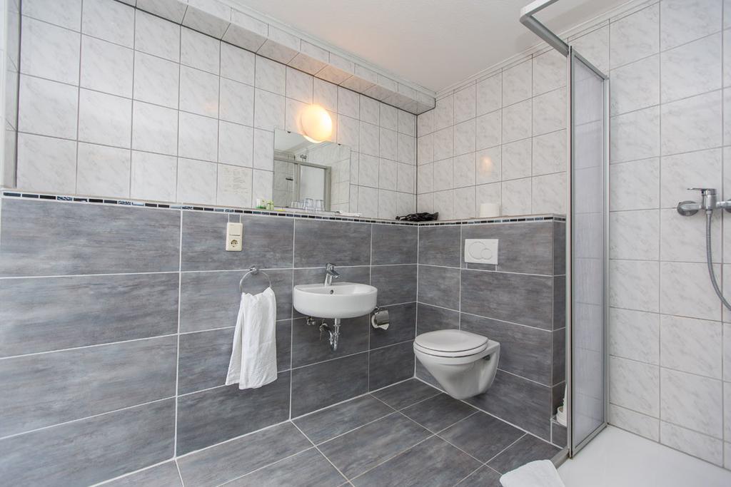 Hotel Haus Schwarzenberg à Ernst Extérieur photo